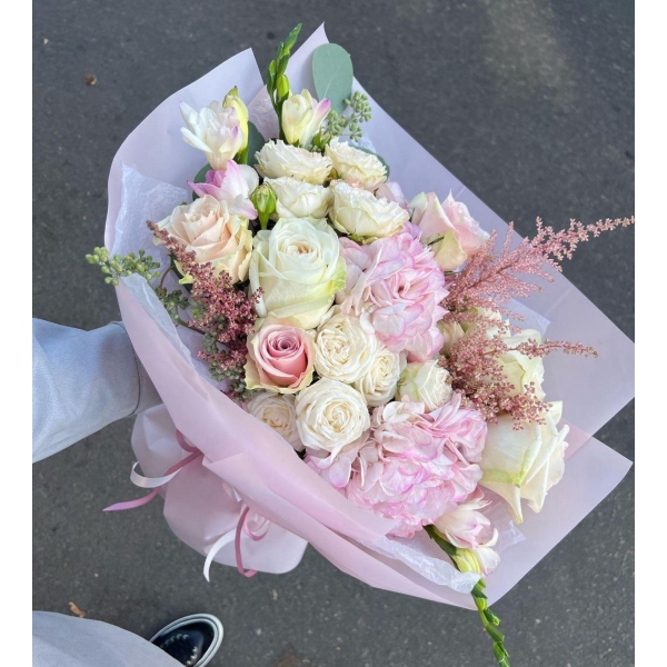 Buchet cu flori mixate