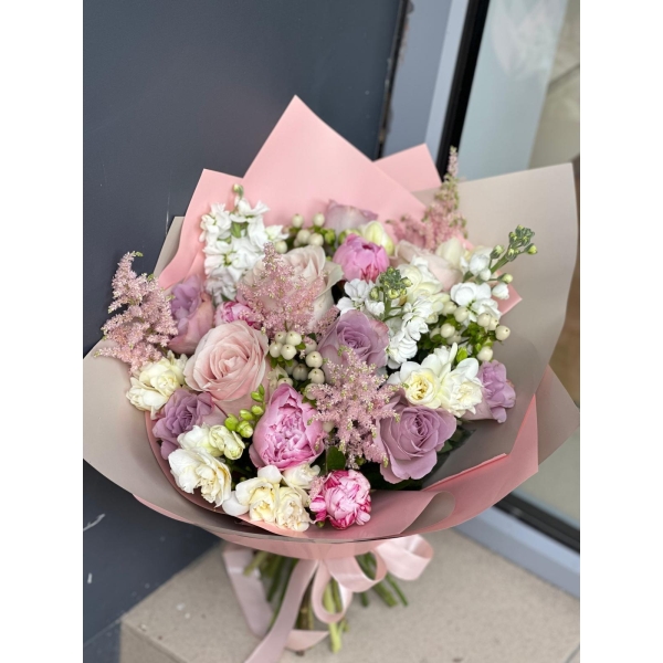 Buchet cu flori mixate